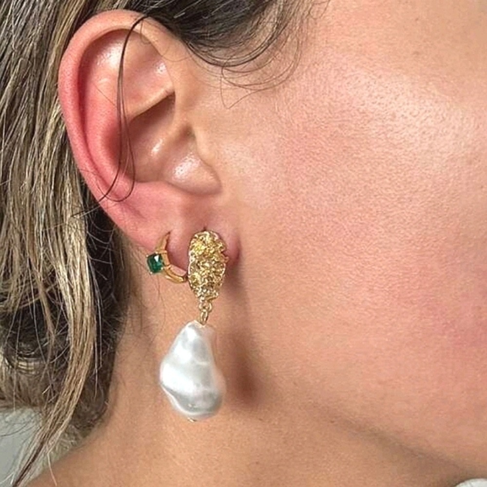 Gold faux pearl earrings Baroque dangle Formal Wedding Cocktail event 💖 - Picture 13 of 13
